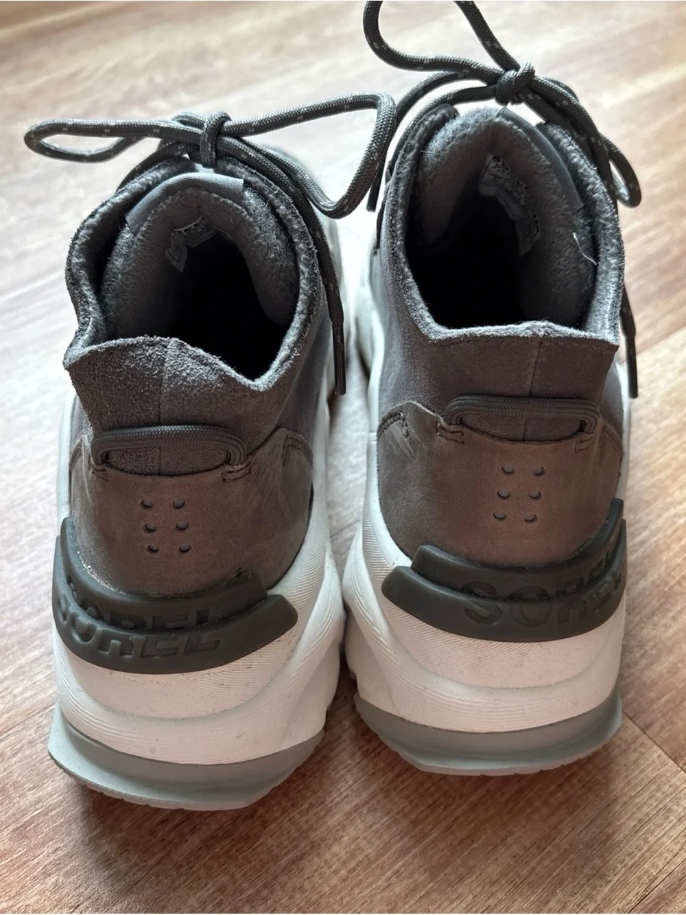 SOREL Kinetic RNEGD Caribou Waterproof Sneakers in Grey, Sz 7